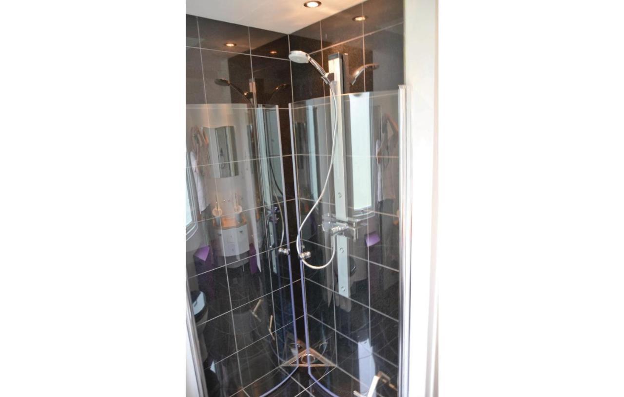 Nice Home In Sunne With Jacuzzi Alvsatern Ngoại thất bức ảnh