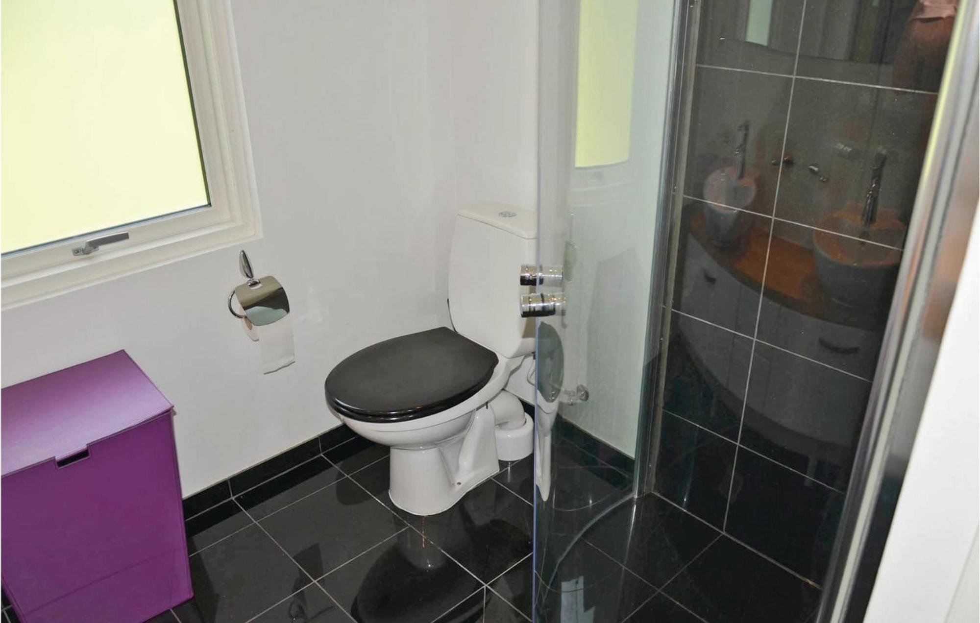 Nice Home In Sunne With Jacuzzi Alvsatern Ngoại thất bức ảnh