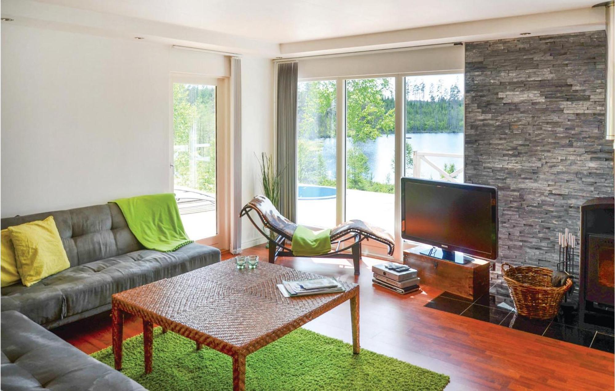 Nice Home In Sunne With Jacuzzi Alvsatern Ngoại thất bức ảnh