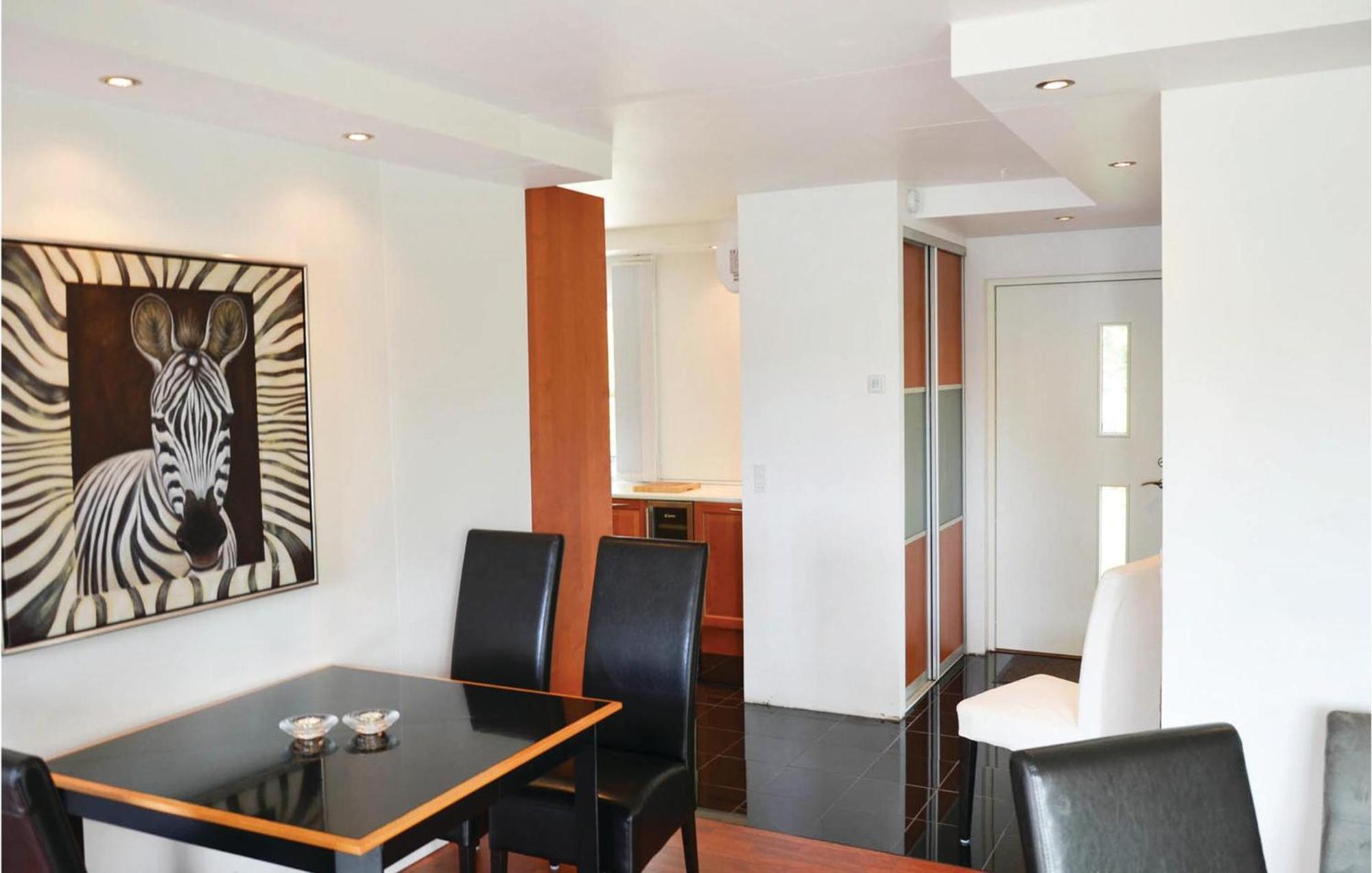 Nice Home In Sunne With Jacuzzi Alvsatern Ngoại thất bức ảnh
